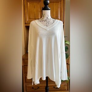 Easel Cream V-Neck Long Sleeve Tunic Top Medium
